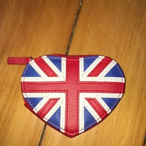 England flag heart shaped wallet!!
